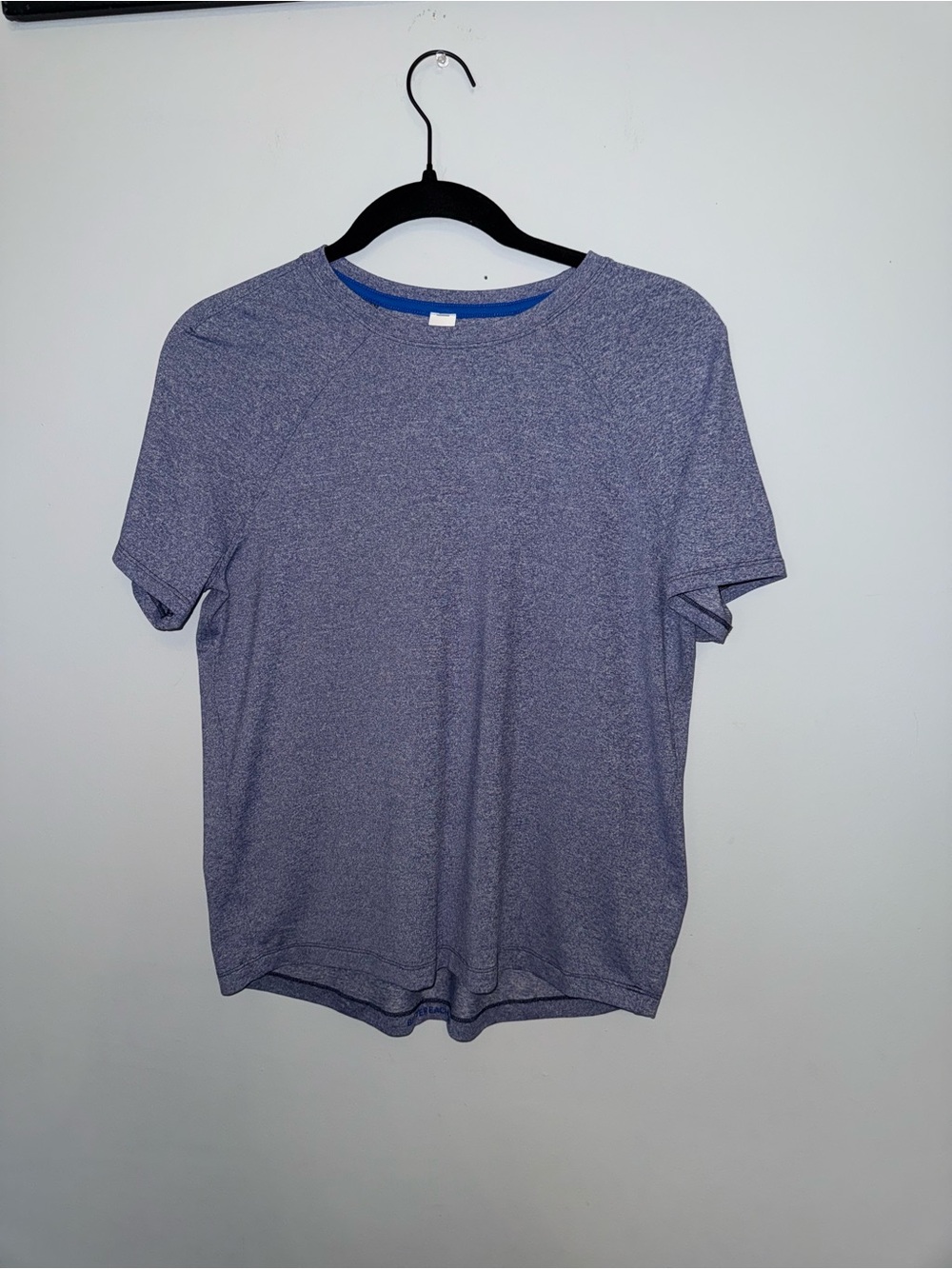 lululemon women’s Blue Short-Sleeve Crewneck Shirt